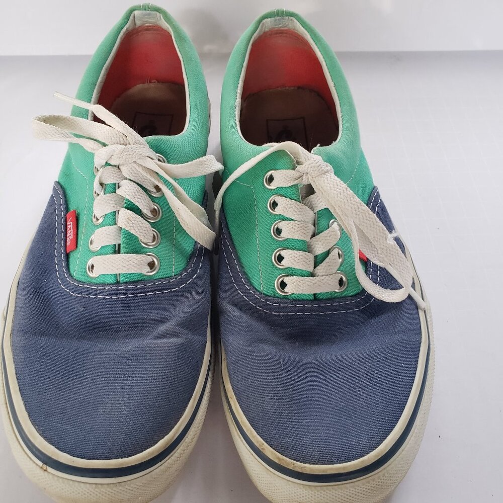 Vans Era - Retro Unisex Skate Shoes